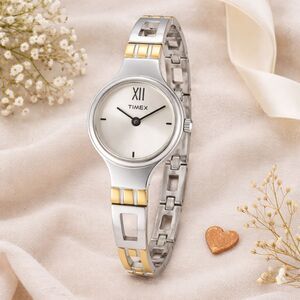 Vintage Timex Two-Tone Watch. New Battery. Fits 7-9". Minimalist 90s